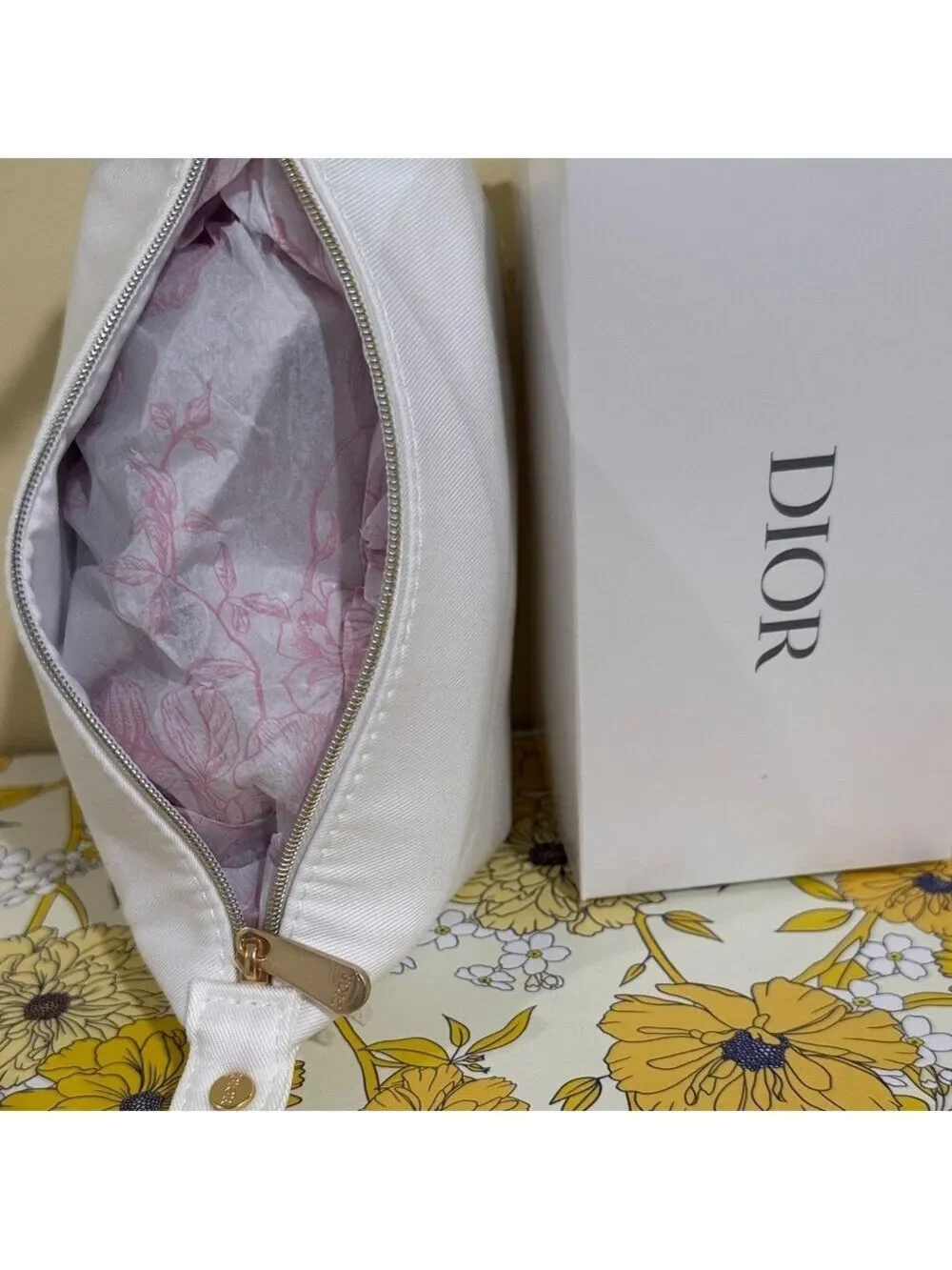 GWP - Dior Cosmetic Case - Dior Clutch - Dior makeup case Dior pouch - New